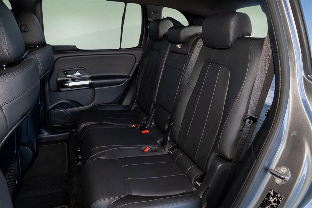 used 2021 Mercedes-Benz GLB 250 car, priced at $24,006