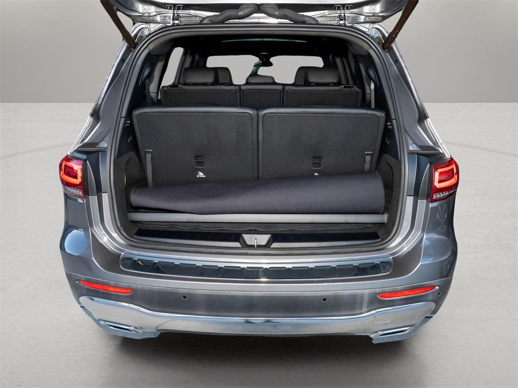 used 2021 Mercedes-Benz GLB 250 car, priced at $24,006