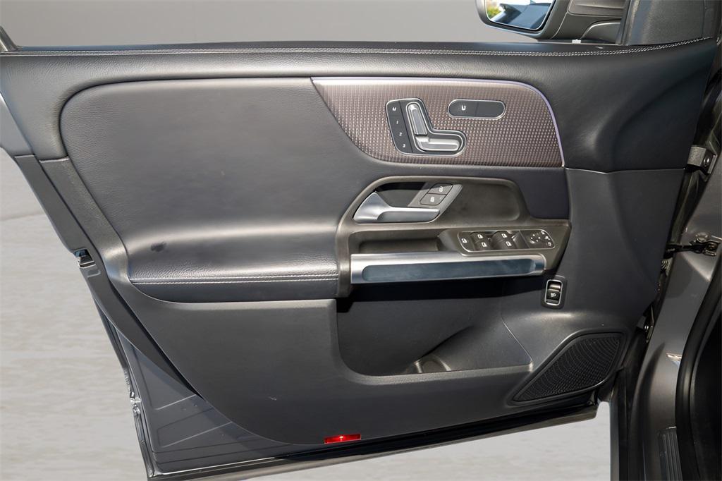 used 2021 Mercedes-Benz GLB 250 car, priced at $24,006