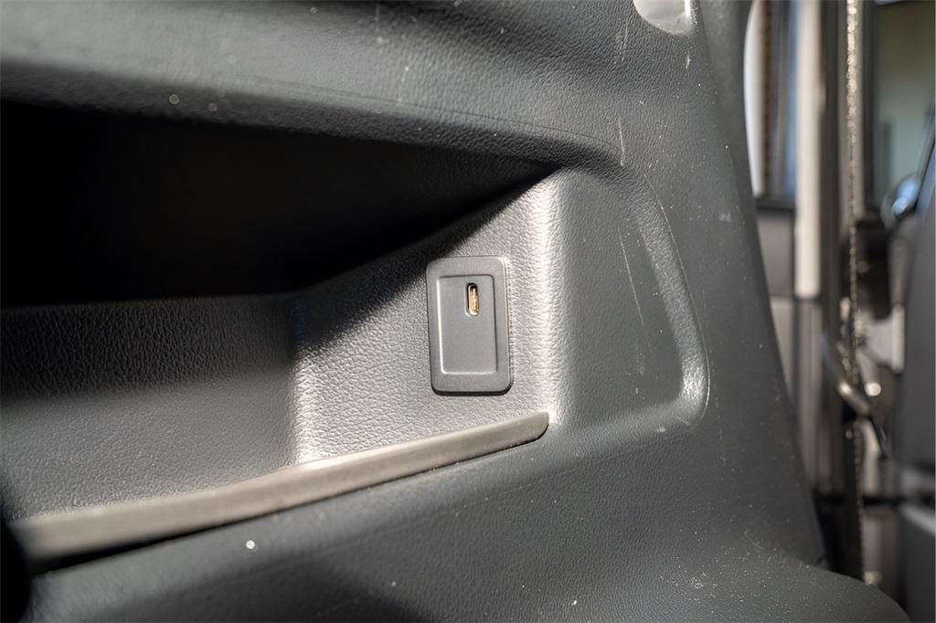 used 2021 Mercedes-Benz GLB 250 car, priced at $24,006