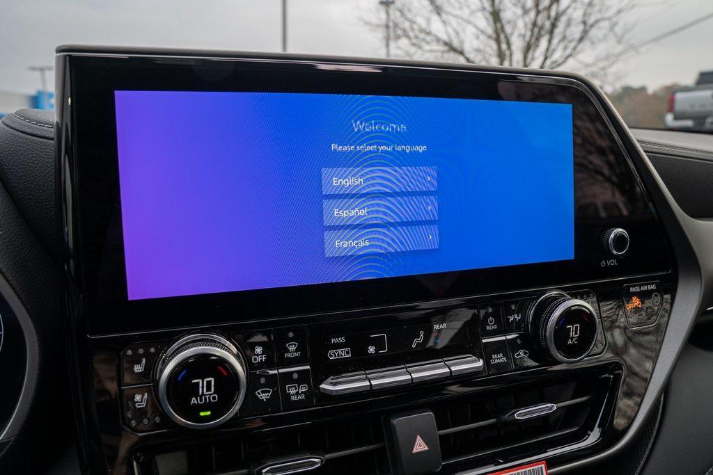 new 2026 Toyota Highlander car, priced at $56,435