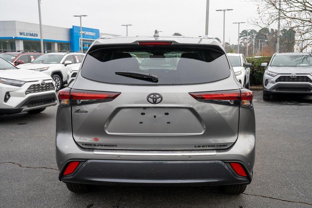 new 2026 Toyota Highlander car, priced at $56,435