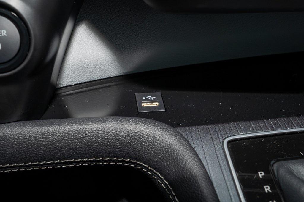 new 2025 Toyota Sienna car, priced at $48,627