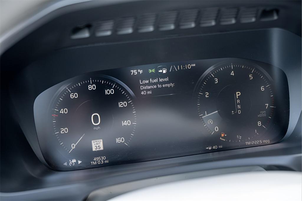 used 2022 Volvo XC90 car, priced at $35,645