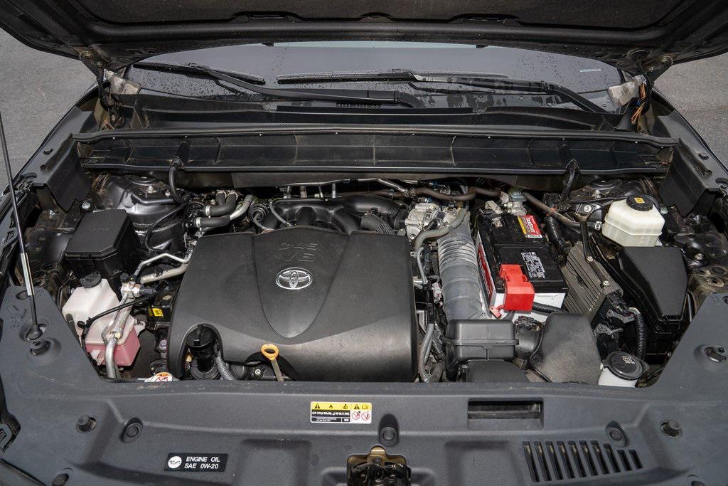 used 2020 Toyota Highlander car, priced at $30,485