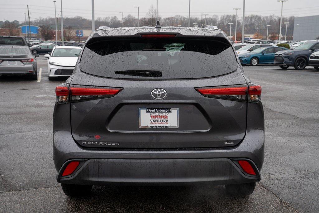 used 2020 Toyota Highlander car, priced at $30,485