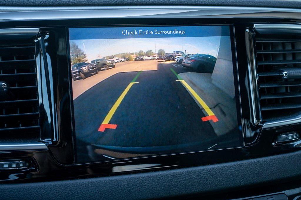 used 2019 Chrysler Pacifica car, priced at $15,605
