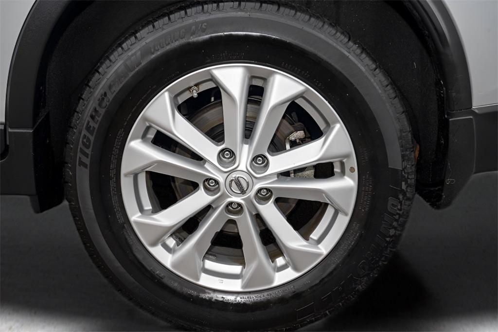 used 2016 Nissan Rogue car, priced at $14,374