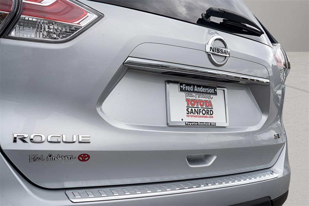 used 2016 Nissan Rogue car, priced at $14,374