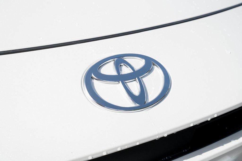 new 2026 Toyota Prius Plug-In Hybrid car, priced at $36,770