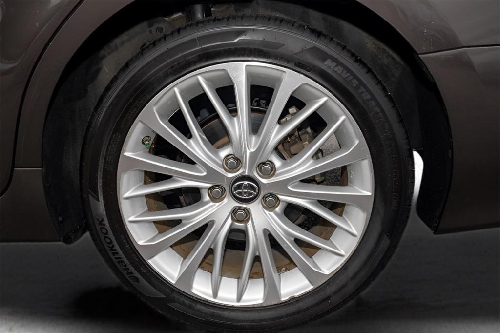 used 2018 Toyota Camry car, priced at $17,842