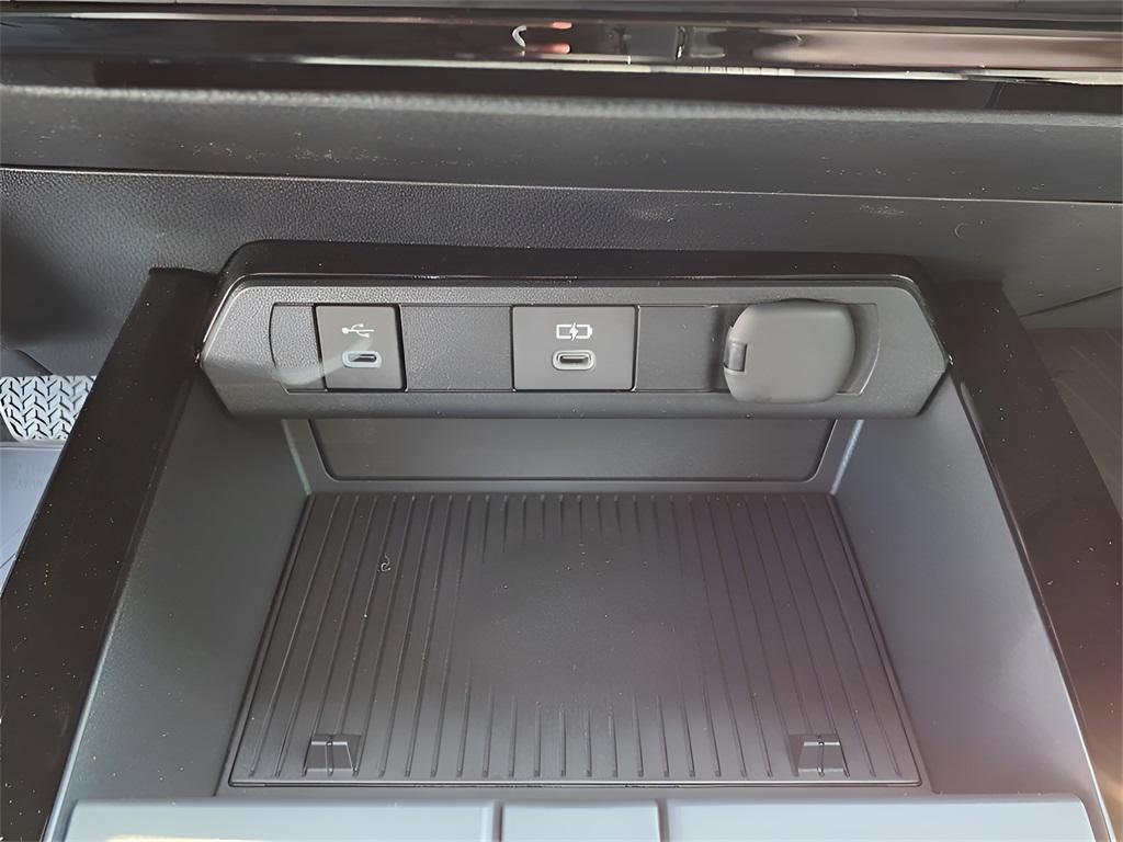 new 2025 Toyota Prius car, priced at $33,363