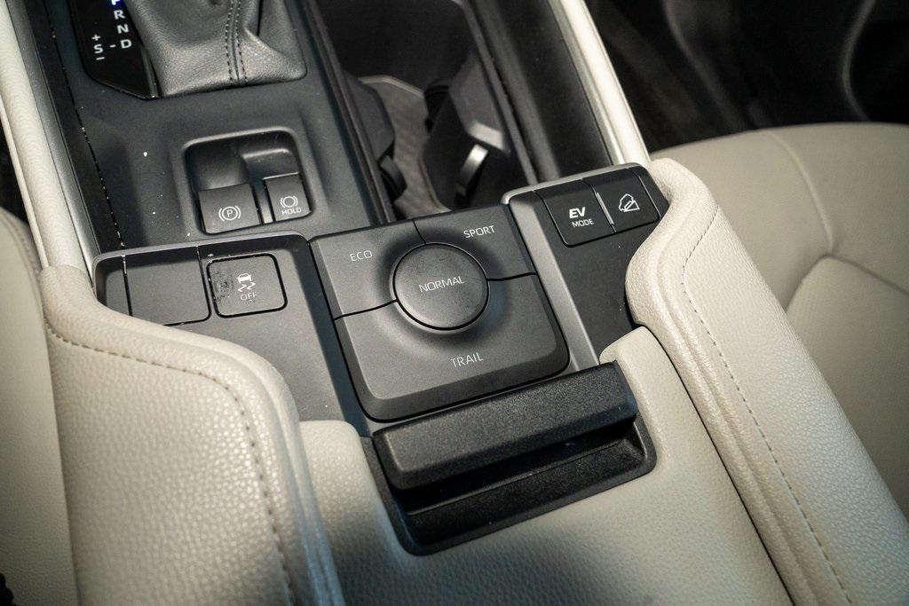 used 2025 Toyota Grand Highlander car, priced at $56,865