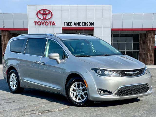 used 2020 Chrysler Pacifica car, priced at $16,995