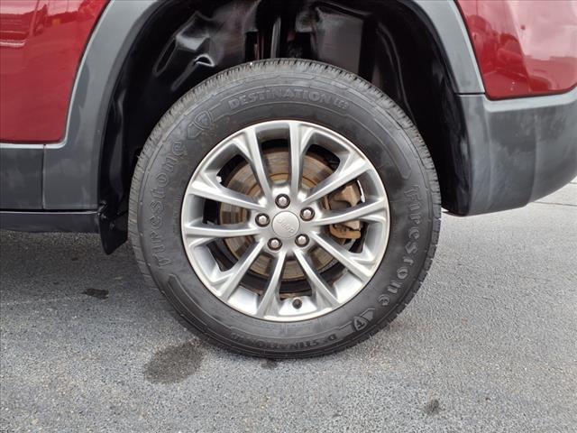 used 2019 Jeep Cherokee car, priced at $12,700