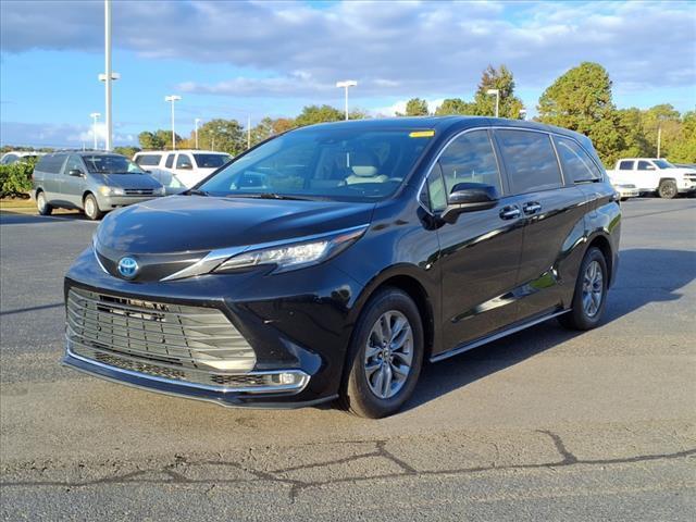 used 2022 Toyota Sienna car, priced at $45,950