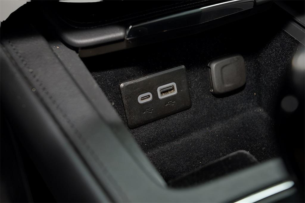 used 2024 Cadillac XT4 car, priced at $29,601