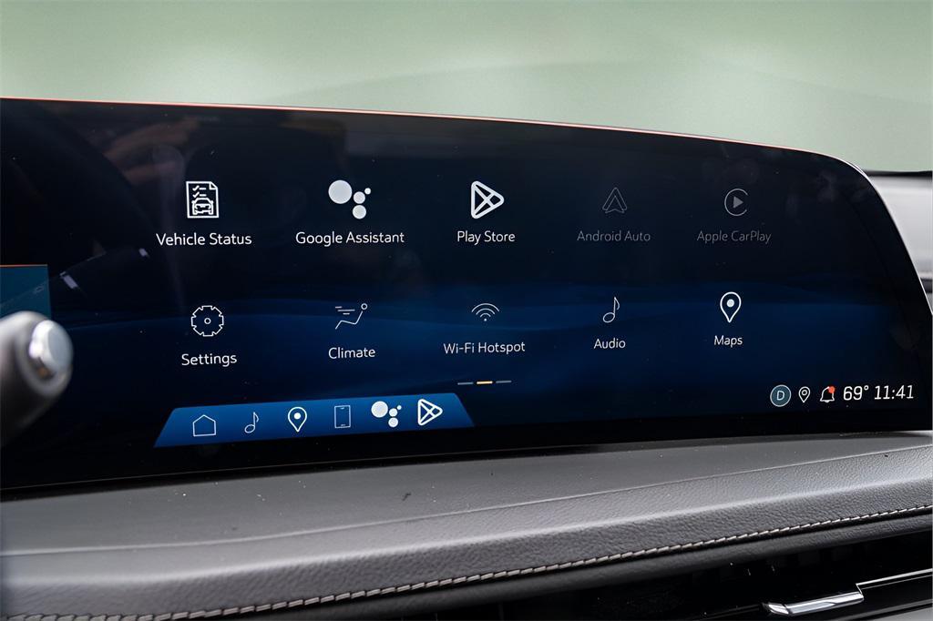 used 2024 Cadillac XT4 car, priced at $29,601