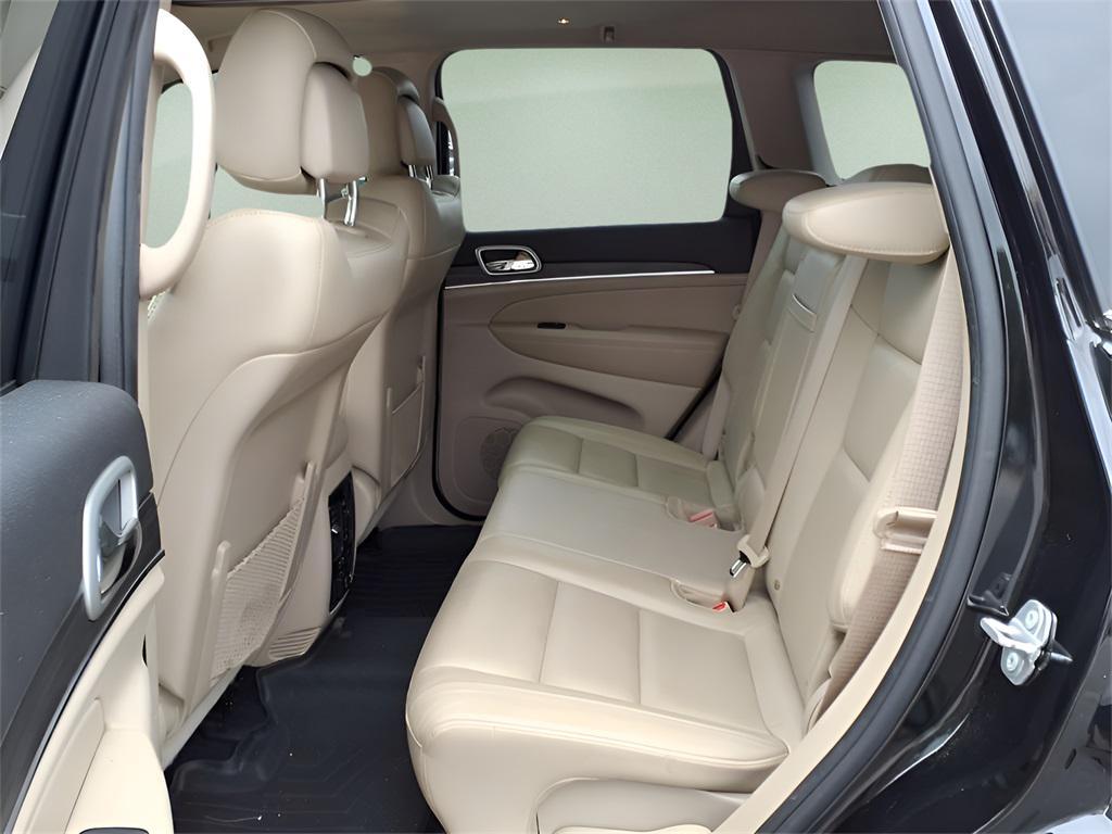 used 2021 Jeep Grand Cherokee car, priced at $22,993