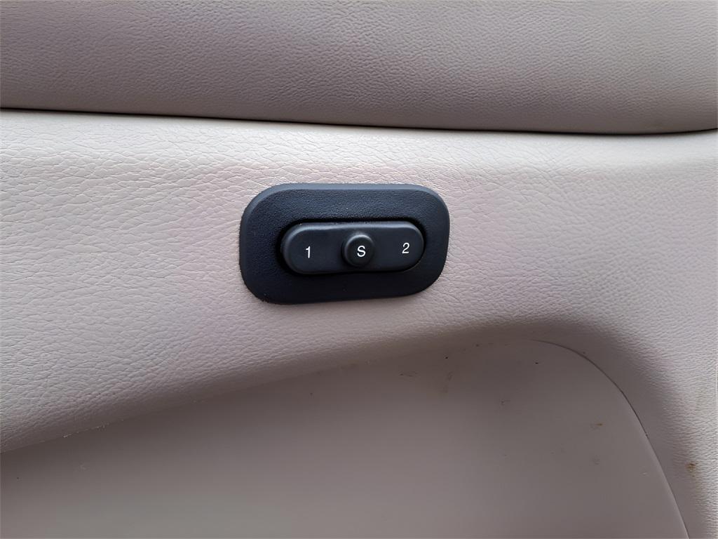 used 2021 Jeep Grand Cherokee car, priced at $22,993