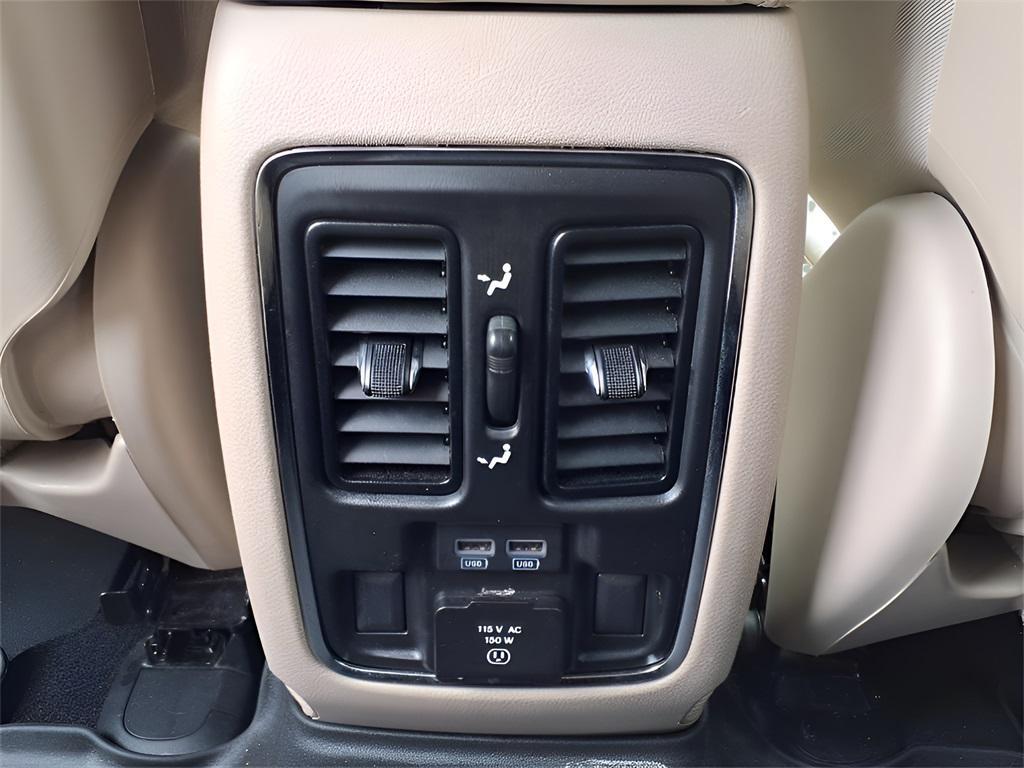 used 2021 Jeep Grand Cherokee car, priced at $22,993