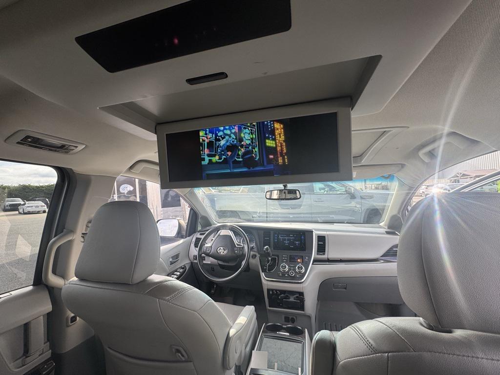 used 2016 Toyota Sienna car, priced at $13,103