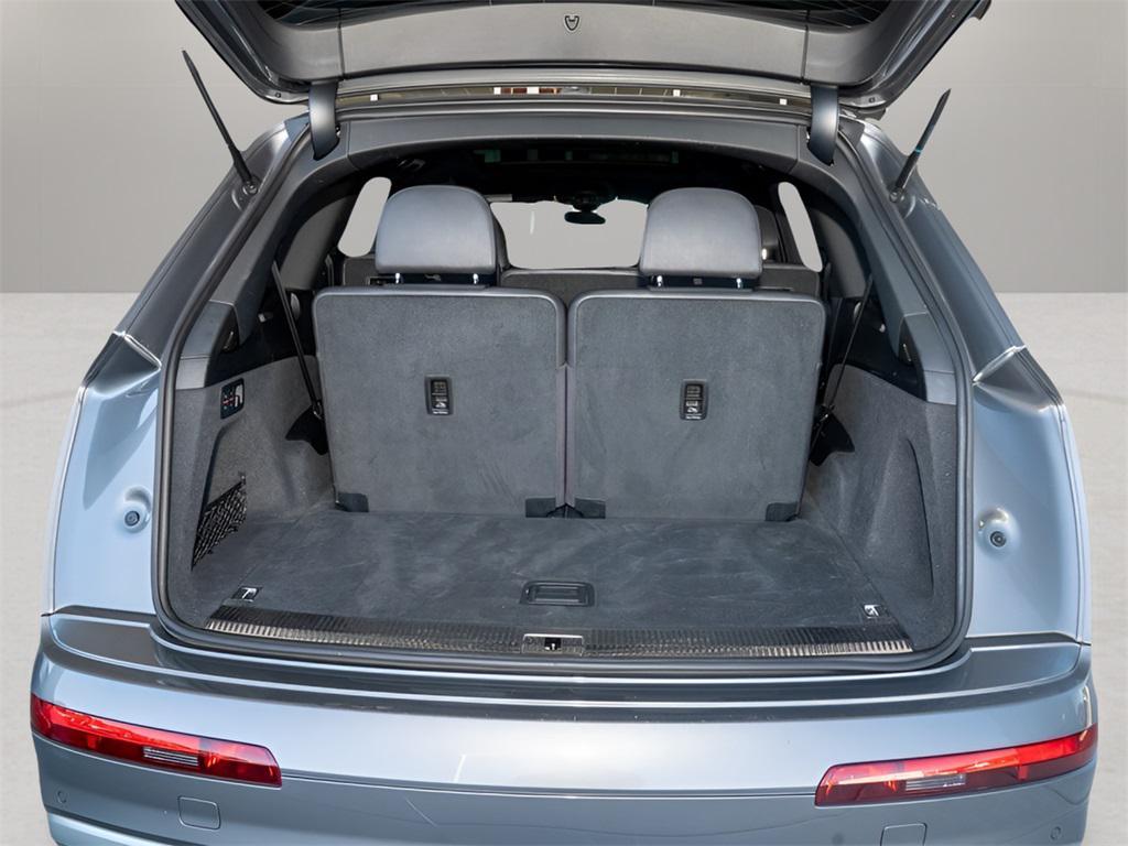 used 2017 Audi Q7 car, priced at $15,413