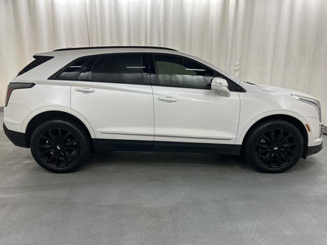 used 2022 Cadillac XT5 car, priced at $33,494