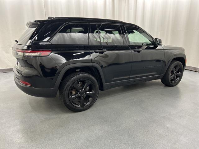 used 2023 Jeep Grand Cherokee car, priced at $30,994