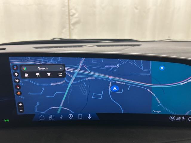 used 2024 Cadillac XT4 car, priced at $34,994