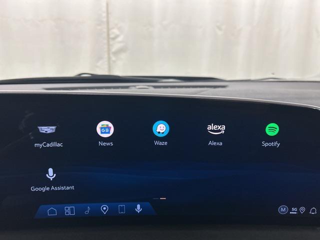 used 2024 Cadillac XT4 car, priced at $34,994