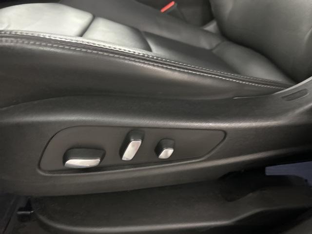 used 2024 Cadillac XT6 car, priced at $42,444