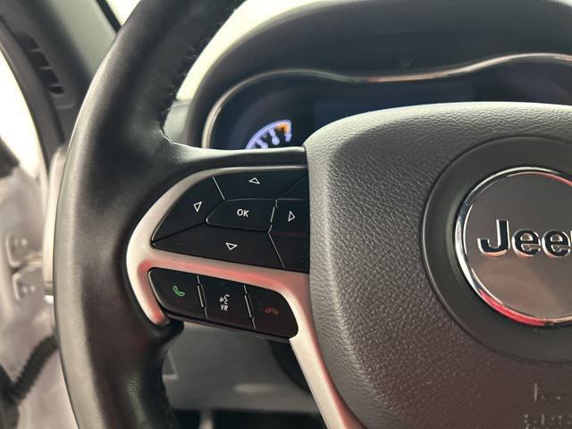 used 2022 Jeep Grand Cherokee car, priced at $27,994