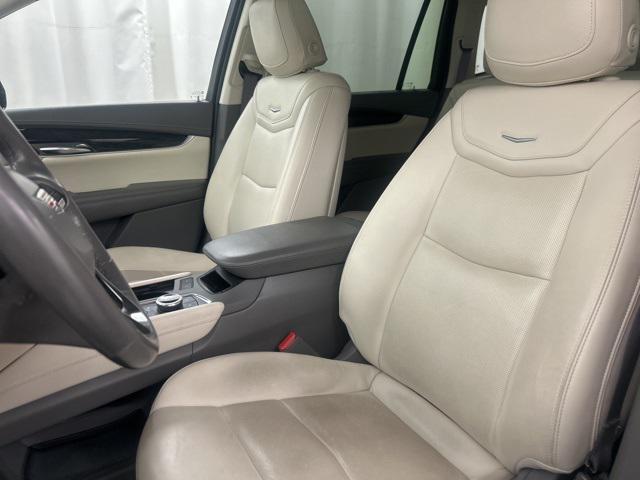 used 2022 Cadillac XT6 car, priced at $32,994