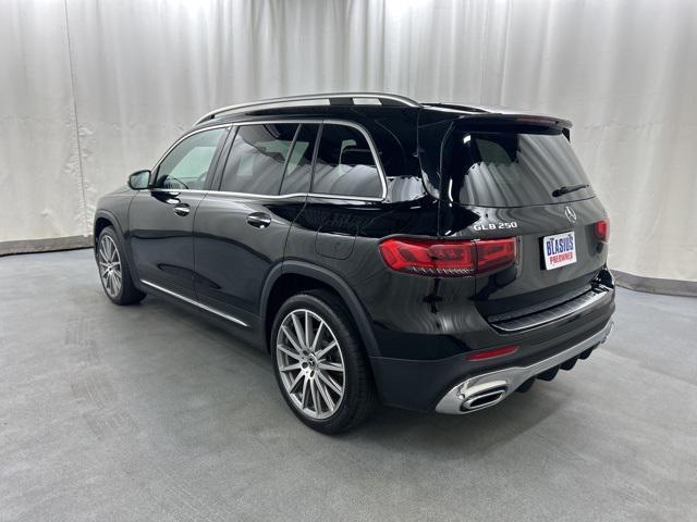 used 2023 Mercedes-Benz GLB 250 car