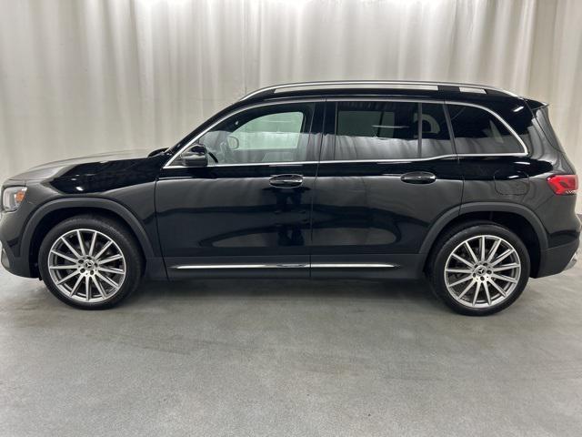 used 2023 Mercedes-Benz GLB 250 car