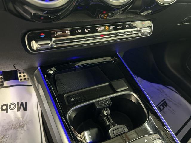 used 2023 Mercedes-Benz GLB 250 car