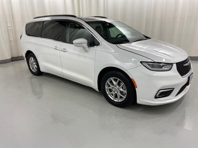 used 2022 Chrysler Pacifica car, priced at $23,555