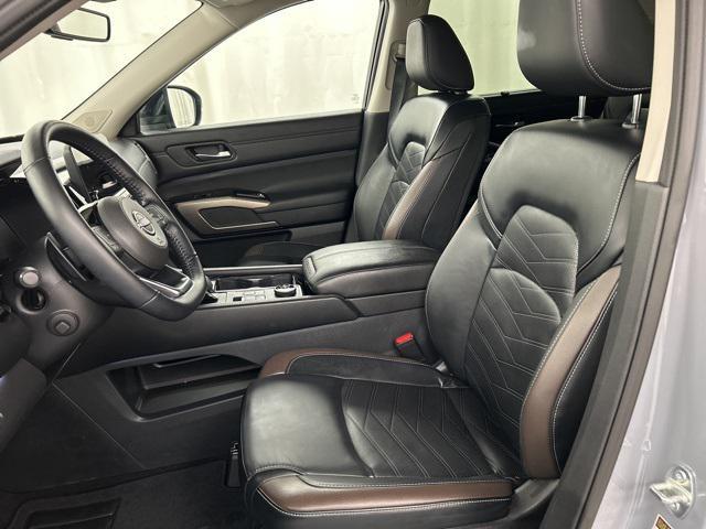 used 2023 Nissan Pathfinder car, priced at $36,994