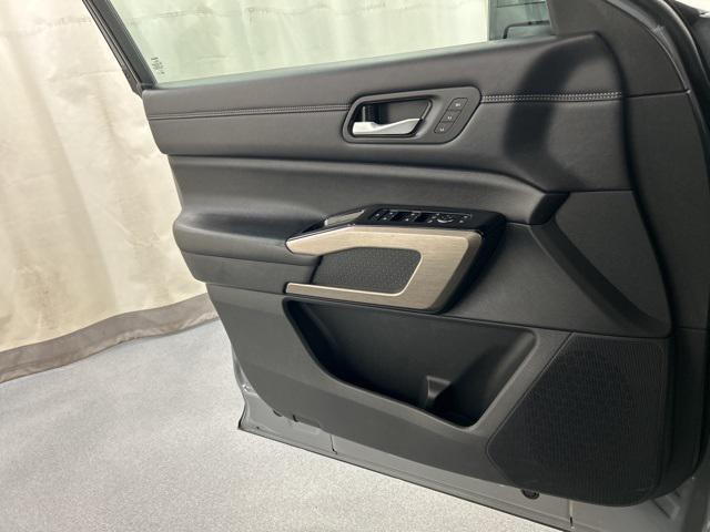 used 2023 Nissan Pathfinder car, priced at $36,994