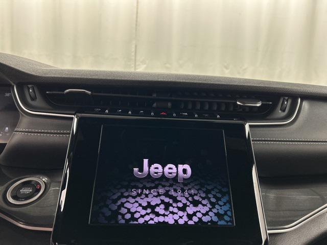 used 2023 Jeep Grand Cherokee car, priced at $33,994