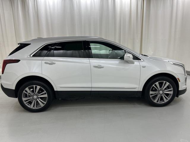 used 2024 Cadillac XT5 car, priced at $44,994