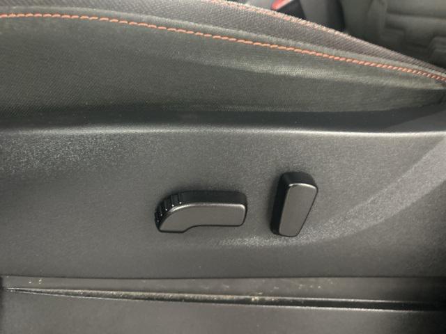 used 2023 Nissan Frontier car, priced at $35,556