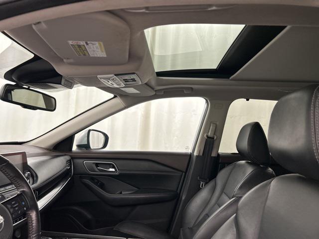 used 2021 Nissan Rogue car, priced at $21,994