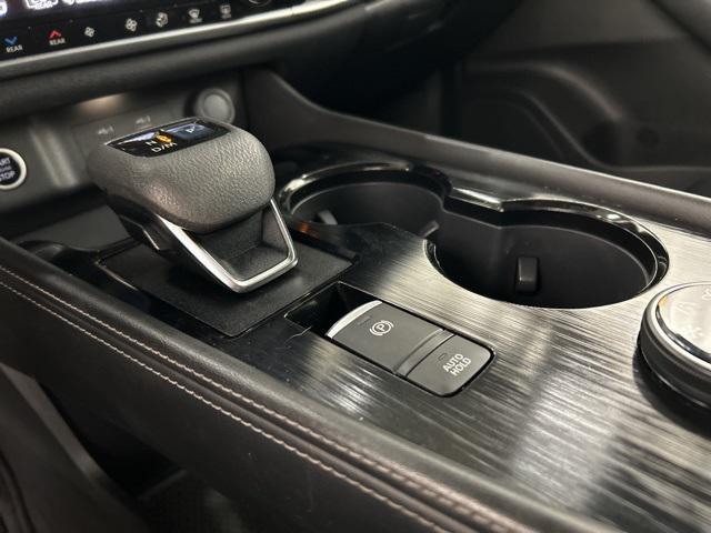 used 2021 Nissan Rogue car, priced at $21,994