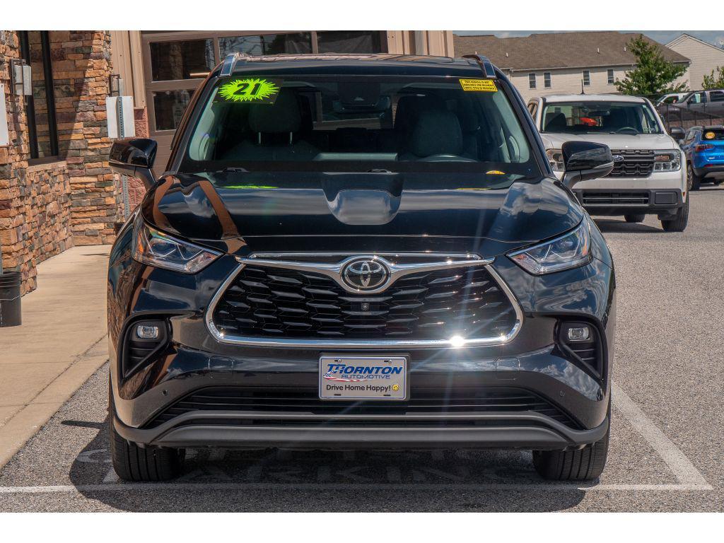 used 2021 Toyota Highlander car, priced at $36,750
