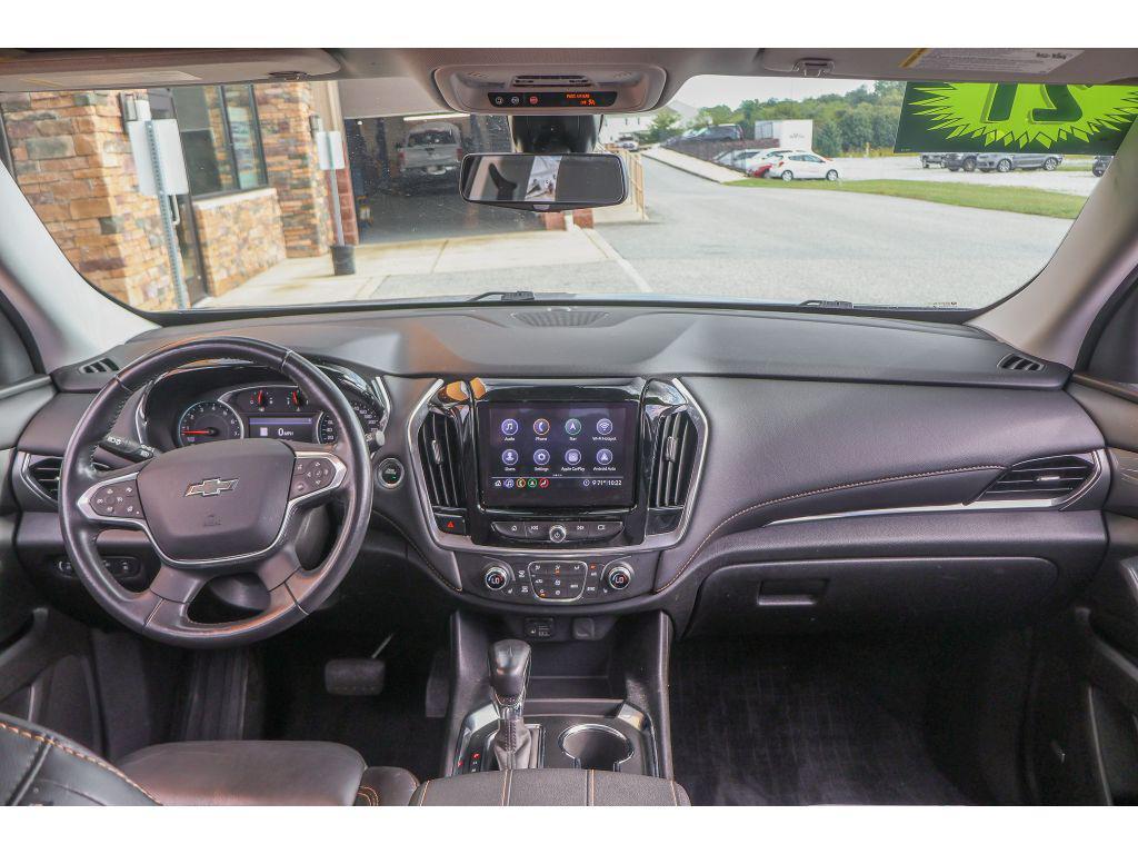 used 2021 Chevrolet Traverse car, priced at $32,962