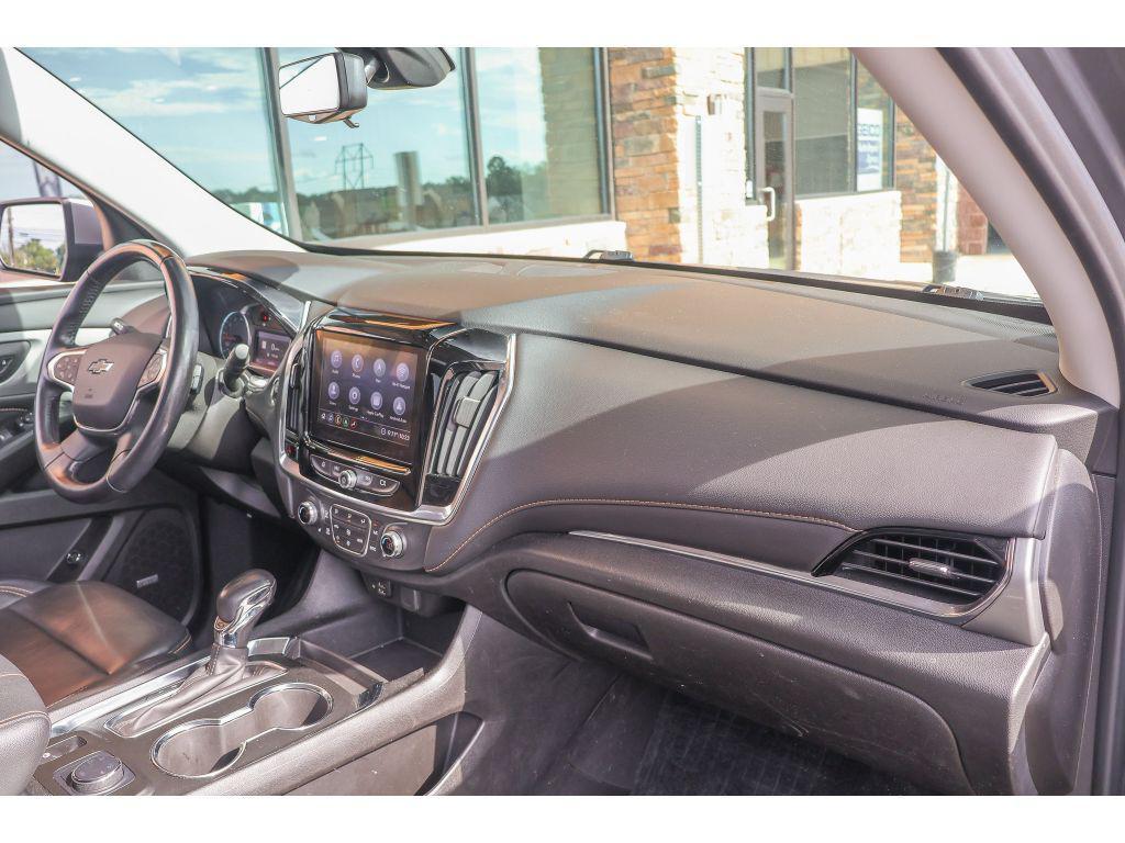 used 2021 Chevrolet Traverse car, priced at $32,962