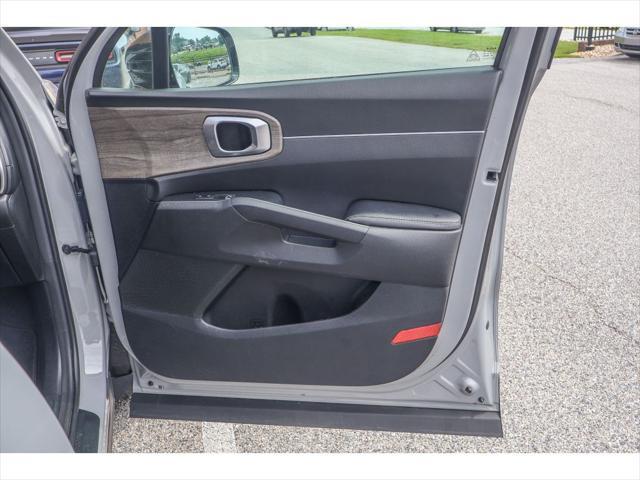 used 2022 Kia Sorento car, priced at $33,745