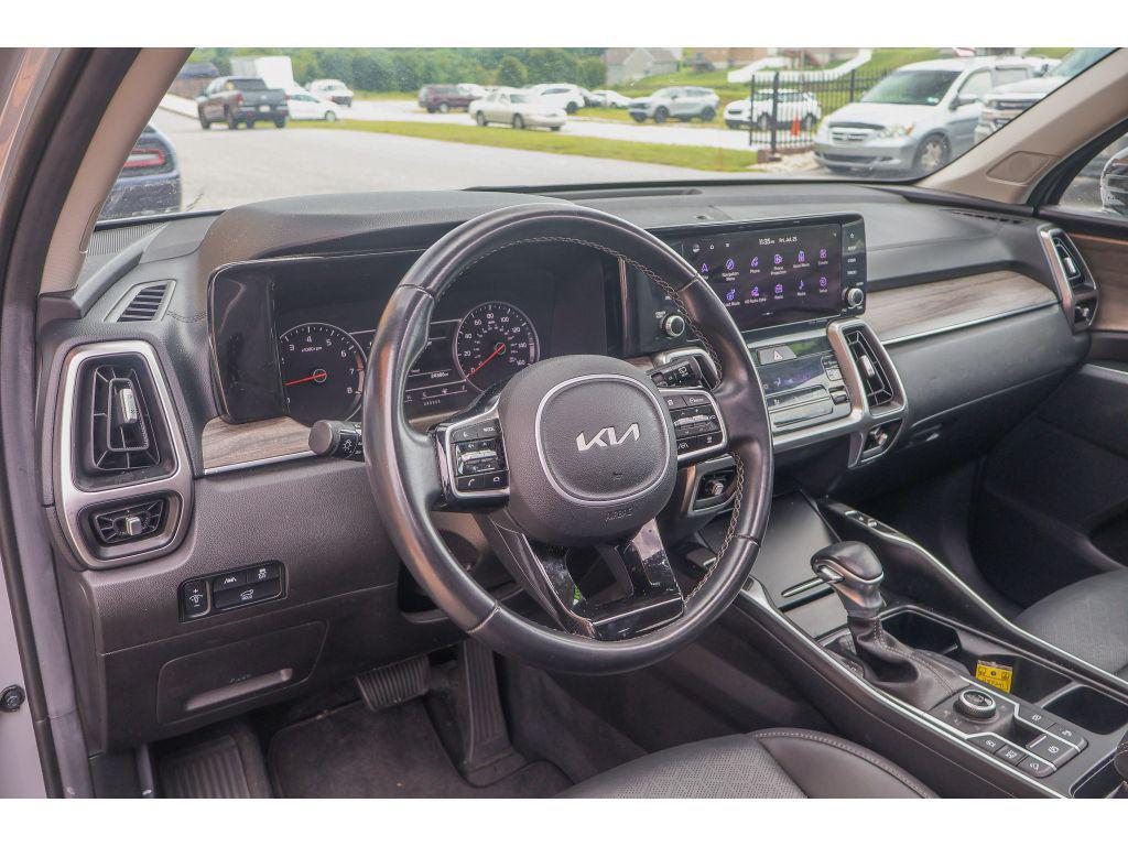 used 2022 Kia Sorento car, priced at $33,125
